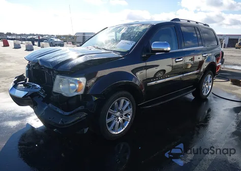 2007 Chrysler Aspen Limited из США, поврежденный, VIN 1A8HX58267F539689